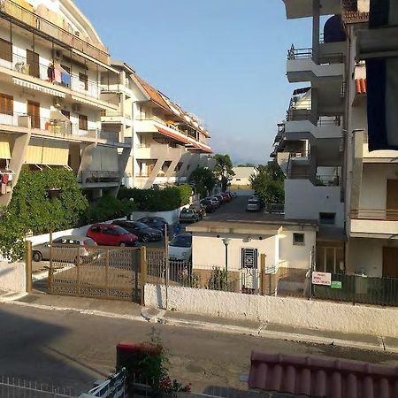 Trilocale A 800 Metri Dal Mare Apartment Скалеа Екстериор снимка